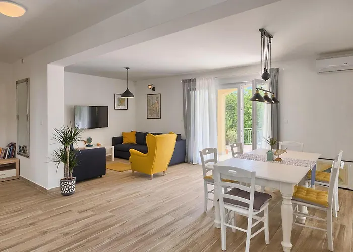 Florami Ferienhaus Pula