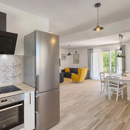 Dom wakacyjny Florami Pula